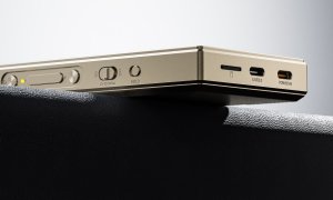 FiiO  Przenośny odtwarzacz audio M21 Titanium gold 3