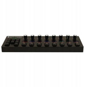 Akai Melbourne Instruments Roto-Control Kontroler MIDI i DAW 9 LCD 2