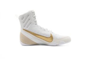 Nike Machomai 3 HF7333-100 białe 44,5 3