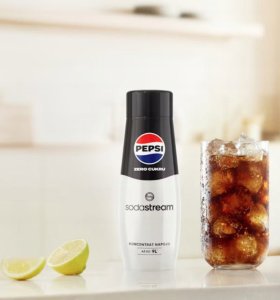 Saturator Sodastream Terra + 2 butelki + gaz Czarny + syrop Pepsi Max 12