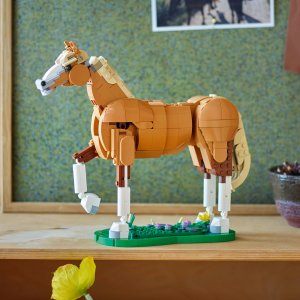 LEGO Creator Piękny koń (31166) 9