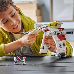 LEGO Star Wars Myśliwiec V-19 Torrent (75432) 3