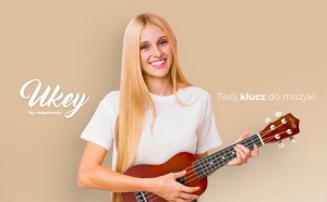 Max Zestaw: Ukulele sopranowe UKEY brązowe+ tuner dwie kostki struny pokrowiec one size 18