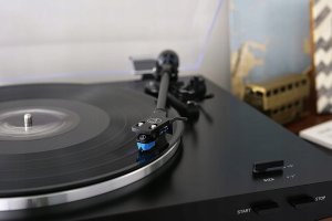 Gramofon Audio-Technica LP3XBTBK Automatyczny Gramofon Bezprzewodowy 5