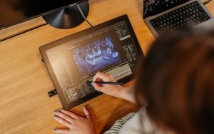 Tablet graficzny Wacom DTK168K0B tablet graficzny Czarny 345 x 215 mm USB 5