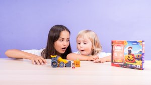 Marioinex Mini Waffle Farmer Koparka 50 elementów 2