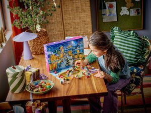 LEGO Friends Kalendarz adwentowy na 2025 rok (42668) 3