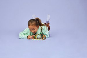 LEGO Wicked Kryjówka Elphaby (75687) 3