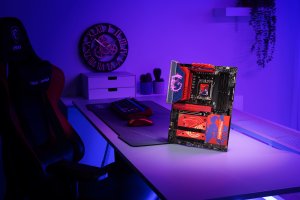 Komputer Game X Powered By MSI MLG, Ryzen 5 9600X, 16 GB, RTX 5070 Ti, 1 TB M.2 PCIe Brak systemu 10