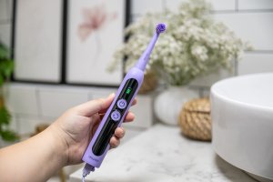 Szczoteczka 4Swiss ST216 Electrosonic Care+ Lavender 9