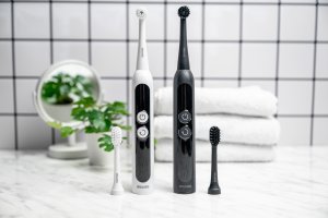 Szczoteczka 4Swiss ST216 Electrosonic Care+ White 9