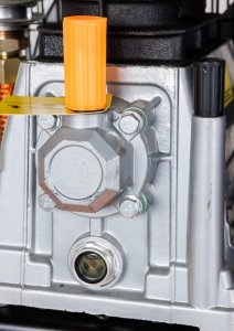 Kompresor olejowy 150 l, 230V 51