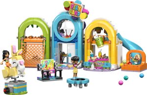 LEGO Friends Niezwykła sala zabaw (42686) 8