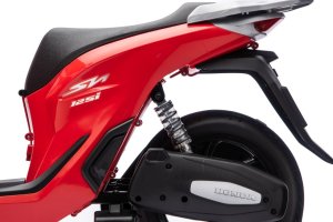 Pojazd Motor Skuter HONDA SH125I Czerwony EDUKAMP 14