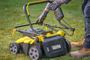 Stanley Wertykulator 1x4Ah (SCOEP3801M2) 10