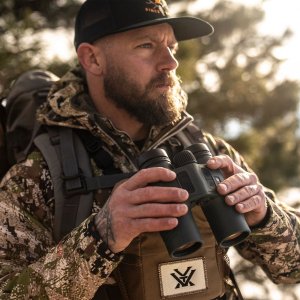 Lornetka Vortex Optics Lornetka z dalmierzem Vortex Talon HD 10000 12x50 LRF 14