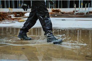 Stalco TRZEWIK ROBOCZY SKÓRZANY OBUWIE BEZPIECZNE PODNOSEK KOMPOZYT WKŁADKA KEVLAR PODESZWA OLEJOODPORNA ANTYELEKTROSTATYCZNA ODBLASKI HULK S3 SRC 45 12