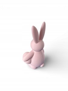 Dekoracja świąteczna Cotton World Nowoczesna dekoracja wielkanocna Ribbed Bunny with Egg figurka zajączka - różowy 2