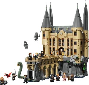 LEGO Harry Potter Zamek Hogwart™: Wschodnie skrzydło (76473) 7