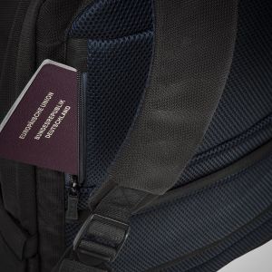 Plecak RivaCase 17.3" (8460 black) 10