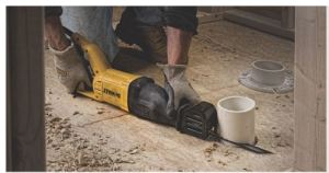 Piła szablasta Dewalt DWE305PK 1100 W 7