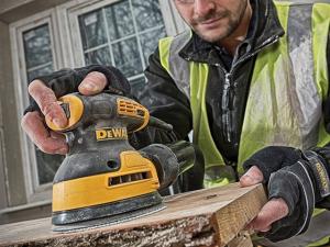 Szlifierka Dewalt DWE6423 7