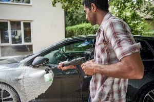 Myjka ciśnieniowa Bosch Universal Aquatak 130 06008A7B00 4