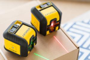 Stanley Laser krzyżowy Cubix czerwony 12 m 17