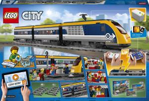 LEGO City Pociąg Pasażerski (60197) 12