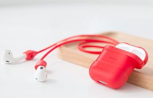 Baseus Etui ochronne do AirPods + Strap czerwone 10