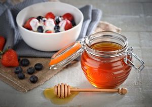 Kilner KIL- Słoik na miód z czerpakiem, opakow. prezent. 3