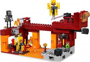 LEGO Minecraft Most Płomyków (21154) 5