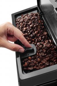 Ekspres ciśnieniowy DeLonghi Perfecta Evo ESAM 420.40.B 8