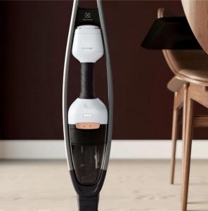 Odkurzacz pionowy Electrolux Pure Q9 PQ92 Allergy UV 4w1 3