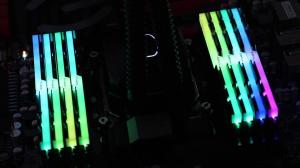 Pamięć G.Skill Trident Z RGB, DDR4, 32 GB, 3200MHz, CL16 (F4-3200C16D-32GTZRX) 9