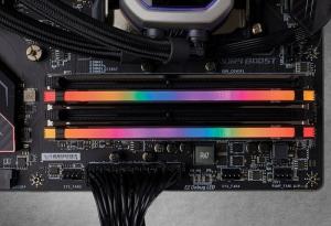 Pamięć Corsair Vengeance RGB PRO, DDR4, 32 GB, 2933MHz, CL16 (CMW32GX4M2Z2933C1) 9