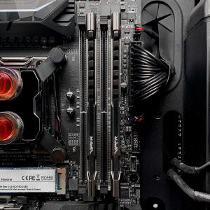 Pamięć Patriot Viper Steel, DDR4, 8 GB, 3200MHz, CL16 (PVS48G320C6) 10