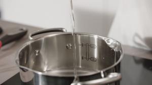 Tefal Garnek Duetto+ 22 cm srebrny 16