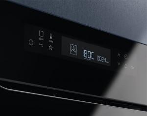 Piekarnik Electrolux EOB7S31Z 3