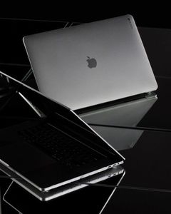 Etui Incase Hardshell Case MacBook Pro 16" Przezroczysty 11