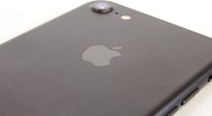 Smartfon poleasingowy Apple iPhone 7 2/32GB Czarny Powystawowy 6