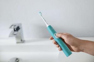 Szczoteczka Philips Szczoteczka soniczna Sonicare ProtectiveClean 4300 HX6802/35 2 szt. Blue/Pink 4