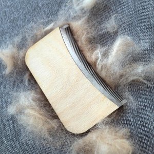 MT3CH ECO Brush PRO* szczotka trymer zgrzebło do wyczesywania sierści podszerstka dla KRÓLIKA 6