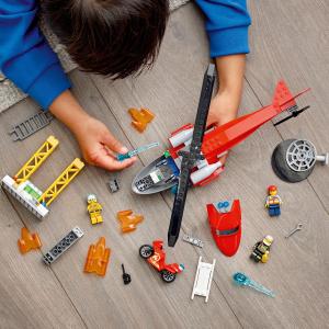 LEGO City Strażacki helikopter ratunkowy (60281) 2