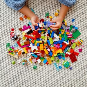 LEGO Classic Kreatywne przezroczyste klocki (11013) 2