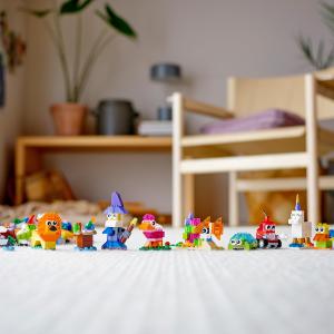 LEGO Classic Kreatywne przezroczyste klocki (11013) 3