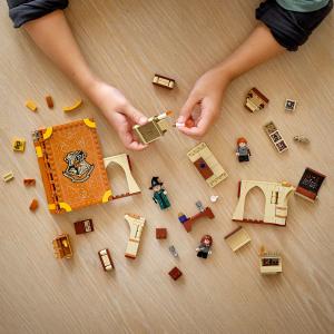 LEGO Harry Potter Chwile z Hogwartu: zajęcia z transmutacji (76382) 2