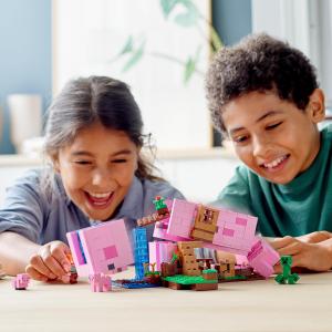 LEGO Minecraft Dom w kształcie świni (21170) 3