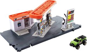 Matchbox  Prawdziwe Przygody Zestaw startowy Stacja benzynowa GVY82_GVY84 5