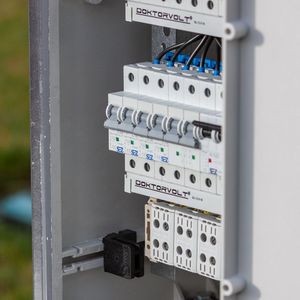 Doktorvolt Słupek dystrybucyjny CV-CAMP 2x(2x230V 1x16A 1x230V/3p) DV 2209 5